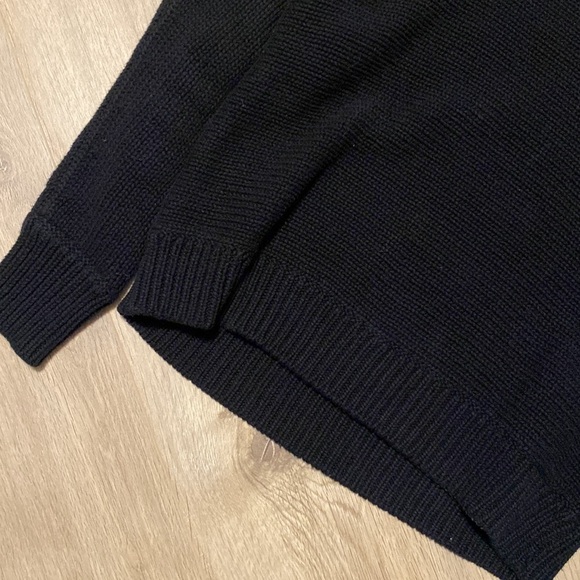 GAP Black Knit Sweater - Picture 3 of 5